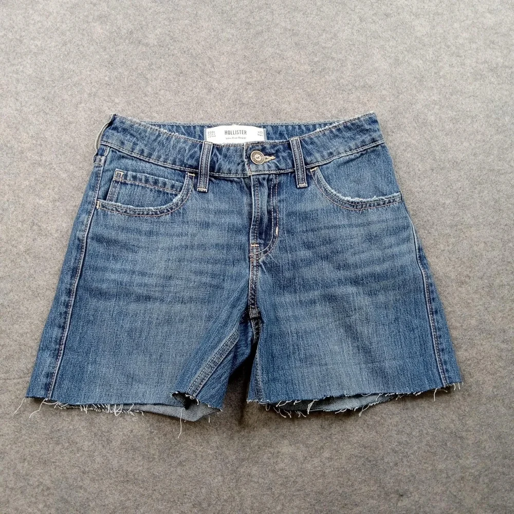 Hollister‎ Shorts Juniors 0 W23 Denim Low-Rise Baggy Cutoff Raw Hem Jean Casual